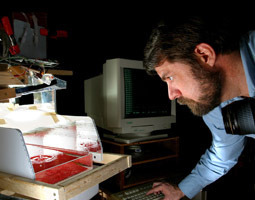 http://www.liquidsculpture.com/images/ArtistAndMachine1.jpg
